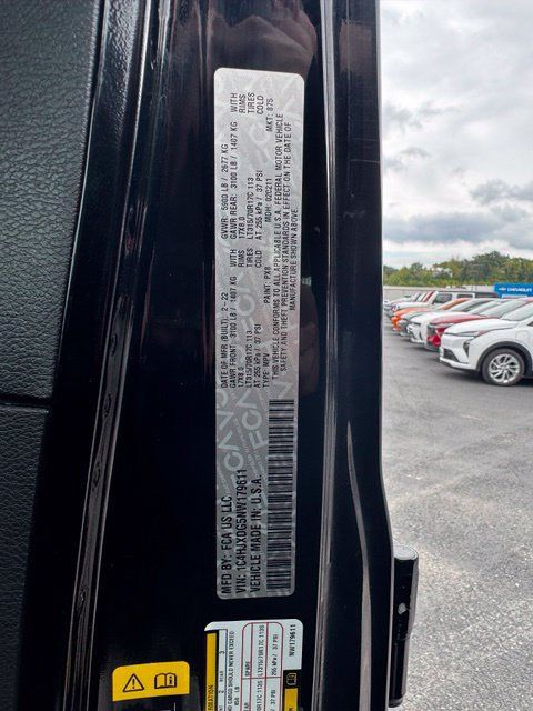 Used 2022 Jeep Wrangler Unlimited Sport AWD/4WD image 38