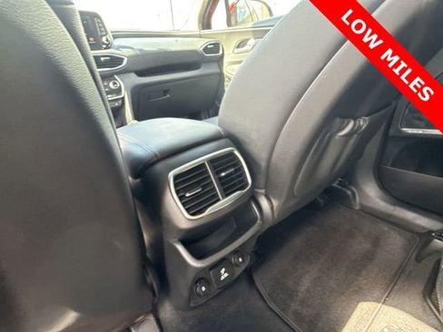 Used 2019 Hyundai Santa Fe AWD image 20