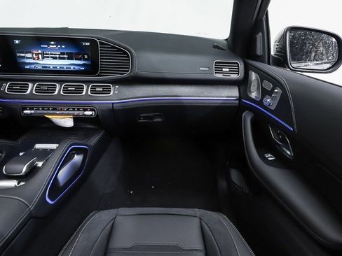 New 2026 Mercedes-Benz GLE 53 AMG 4MATIC Coupe image 17