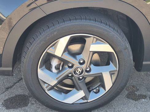 Certified 2023 Hyundai Venue SEL w/ Cargo Package FWD image 10