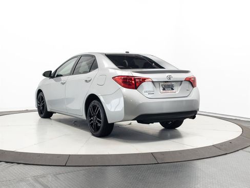 Used 2017 Toyota Corolla SE 50th Anniversary FWD image 9