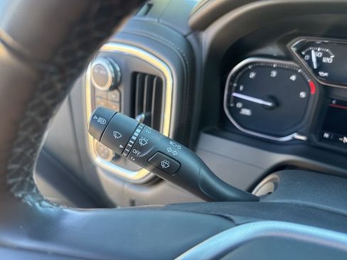Used 2023 GMC Sierra 2500 SLT w/ SLT Premium Package image 24