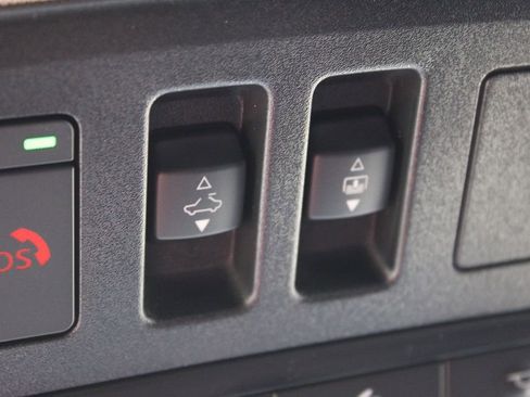 New 2026 Nissan Pathfinder Platinum AWD/4WD image 22