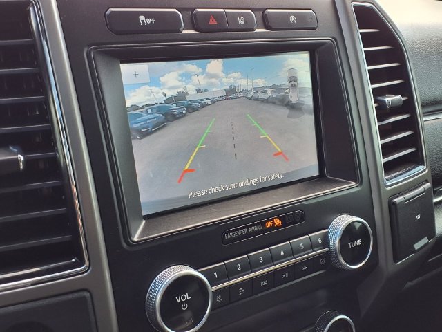Used 2020 Ford Expedition XLT w/ Equipment Group 202A RWD image 13