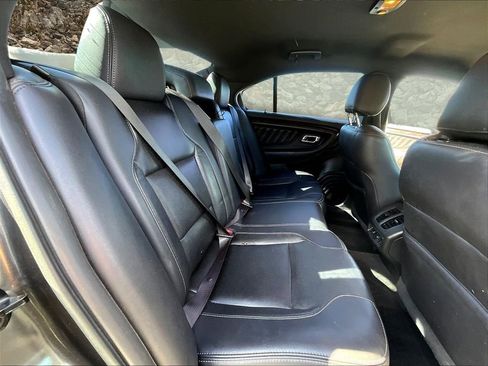 Used 2018 Ford Taurus Limited image 20