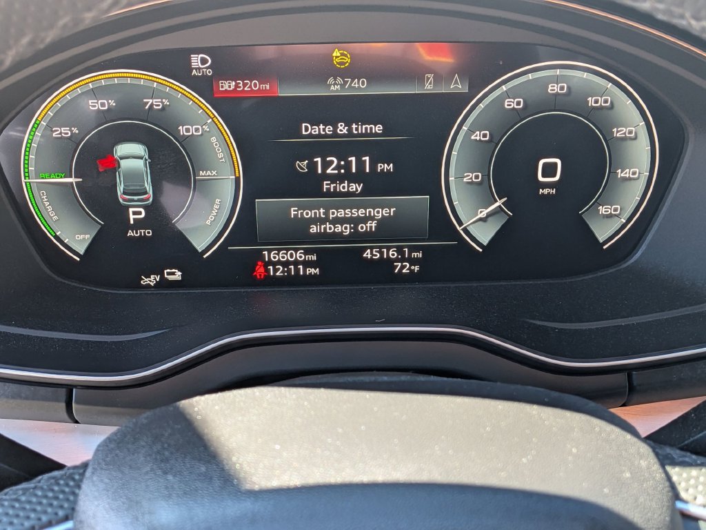 Used 2024 Audi Q5 e Prestige AWD/4WD image 18