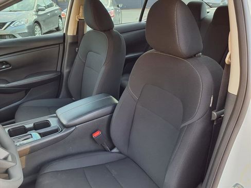 Used 2024 Nissan Sentra S image 12