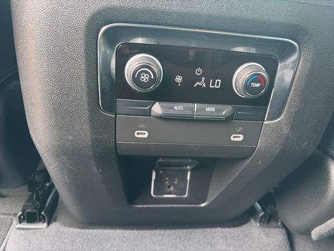 Used 2023 Chevrolet Tahoe RST AWD/4WD image 20