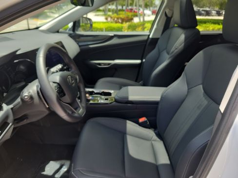 Used 2026 Lexus NX 350 AWD w/ Cold Area Package image 23