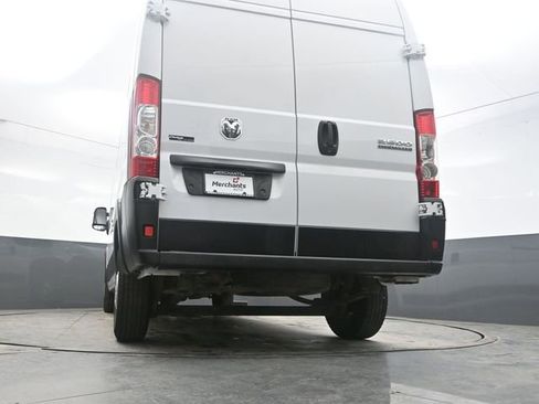Used 2024 RAM ProMaster 2500 w/ Convenience Group FWD image 38