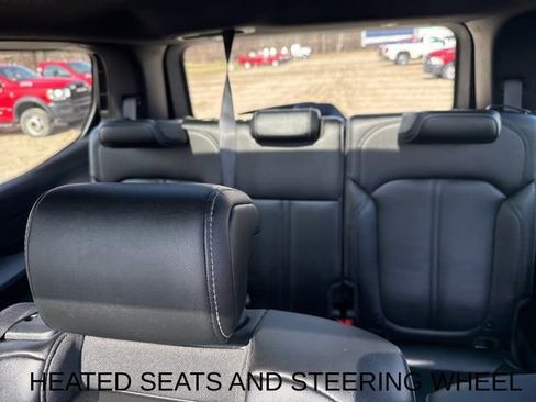 Used 2024 Jeep Wagoneer Series II image 13