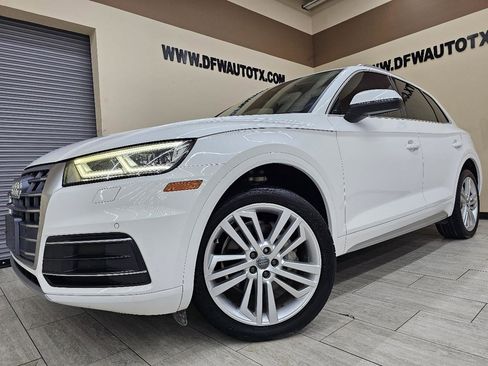 Used 2018 Audi Q5 2.0T Premium Plus w/ Premium Plus Package AWD/4WD image 1