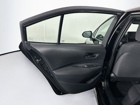 Used 2025 Toyota Corolla LE image 25