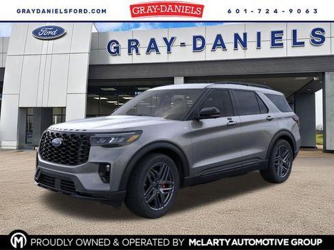 New 2026 Ford Explorer ST-Line w/ ST-Line Street Pack image 1