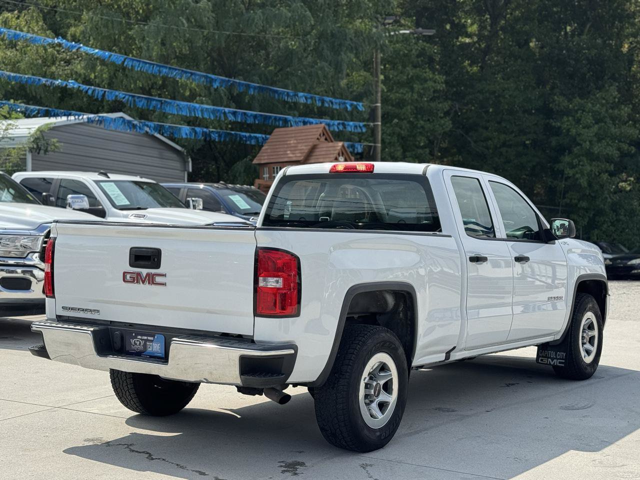 Used 2017 GMC Sierra 1500 4x4 Double Cab image 7