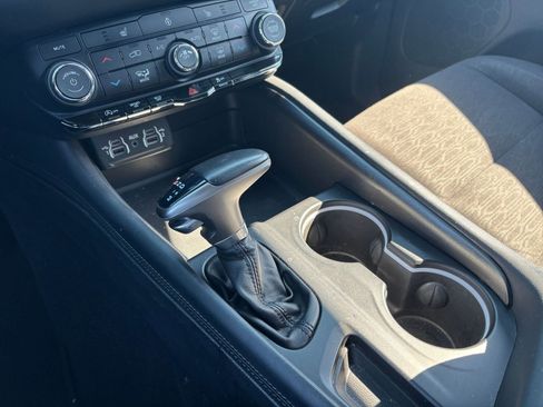 Used 2024 Dodge Durango SXT image 41