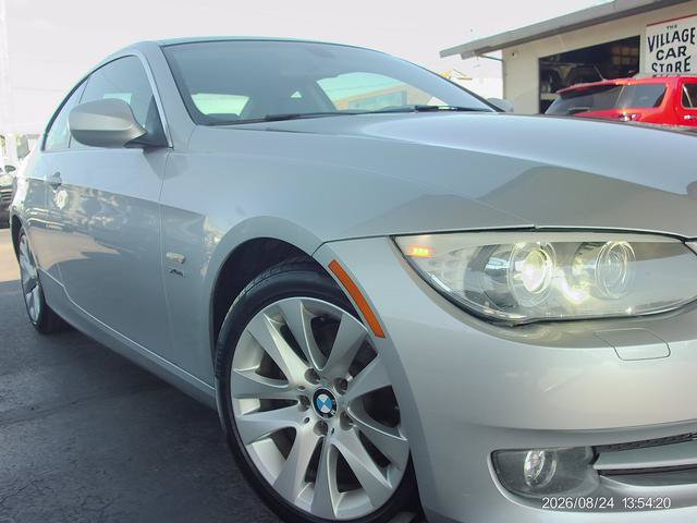Used 2012 BMW 328i xDrive Coupe AWD/4WD image 17