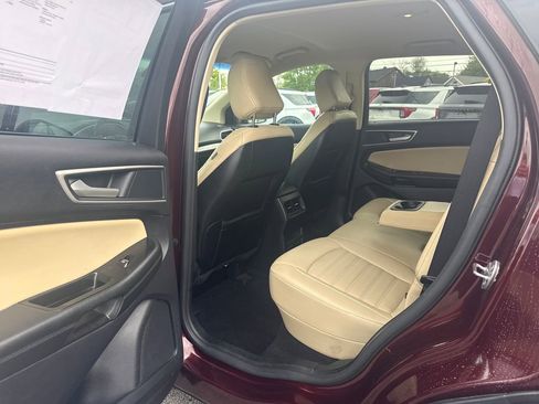 Used 2020 Ford Edge SEL w/ Convenience Package AWD/4WD image 20