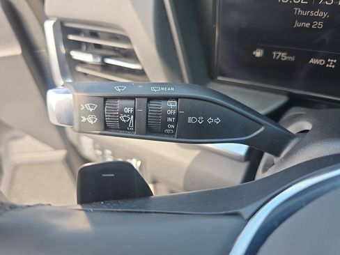 Used 2026 GMC Terrain Elevation AWD/4WD image 17