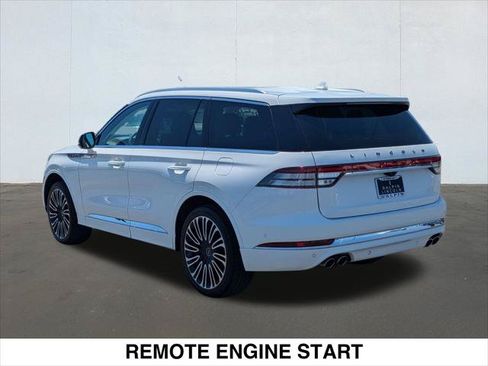 Certified 2023 Lincoln Aviator Black Label AWD/4WD image 3