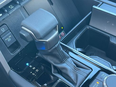 New 2026 Toyota Tundra Platinum image 17