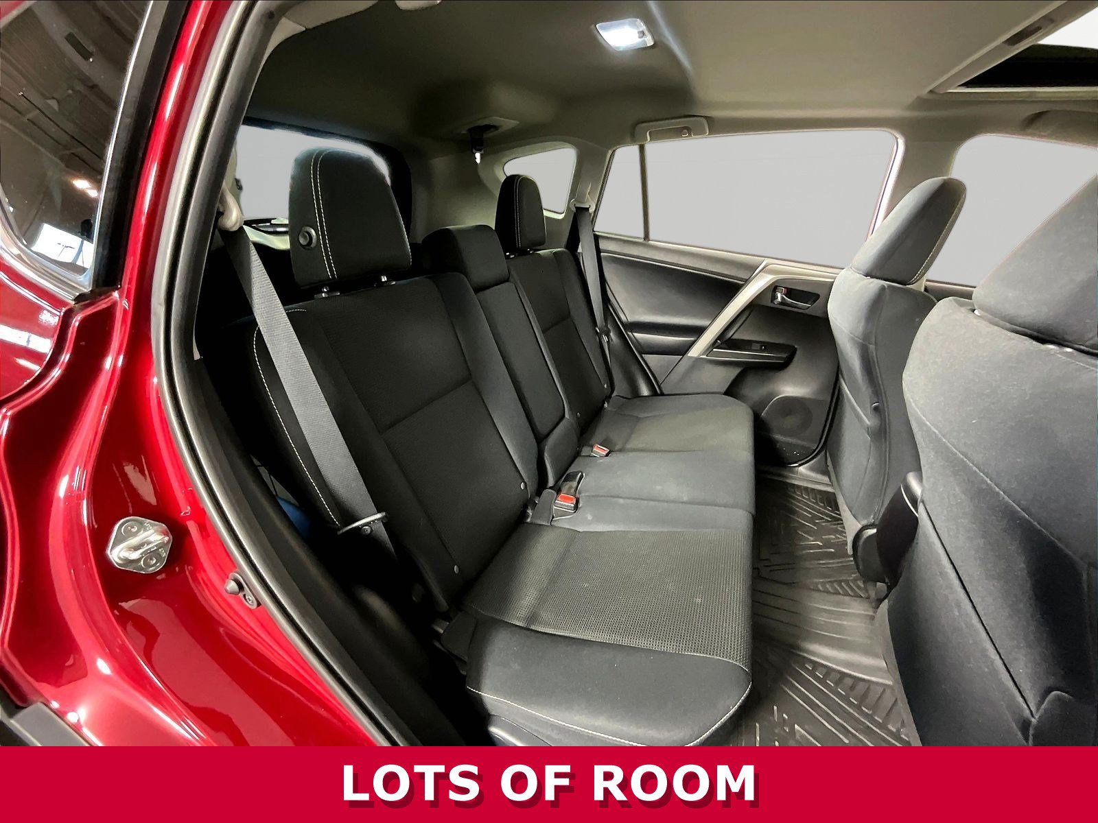Used 2018 Toyota RAV4 Adventure AWD/4WD image 23