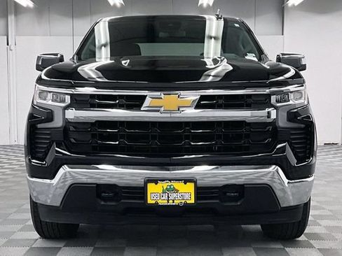 Used 2024 Chevrolet Silverado 1500 LT AWD/4WD image 4