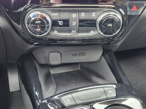 New 2026 Chevrolet Trax ACTIV FWD image 16