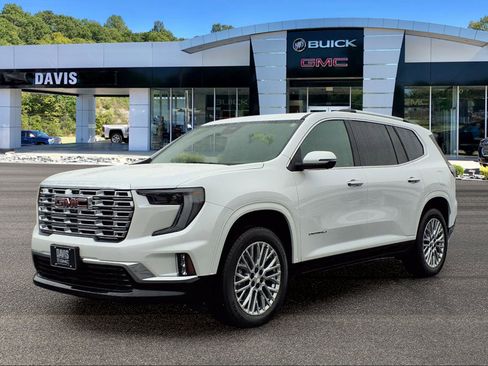 Used 2025 GMC Acadia Denali image 2