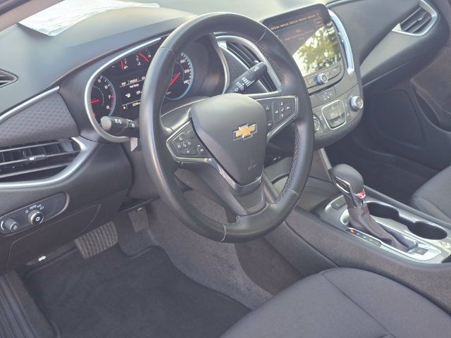 Certified 2024 Chevrolet Malibu RS FWD image 9
