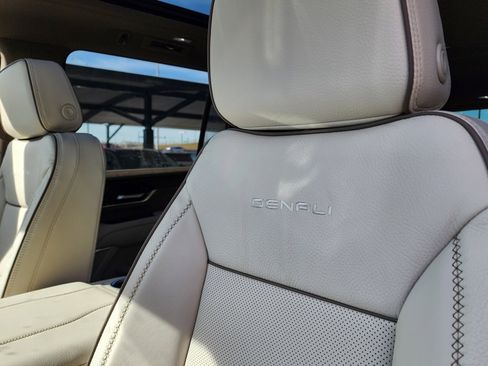 New 2026 GMC Yukon XL Denali w/ Sun & Power Step Package image 17