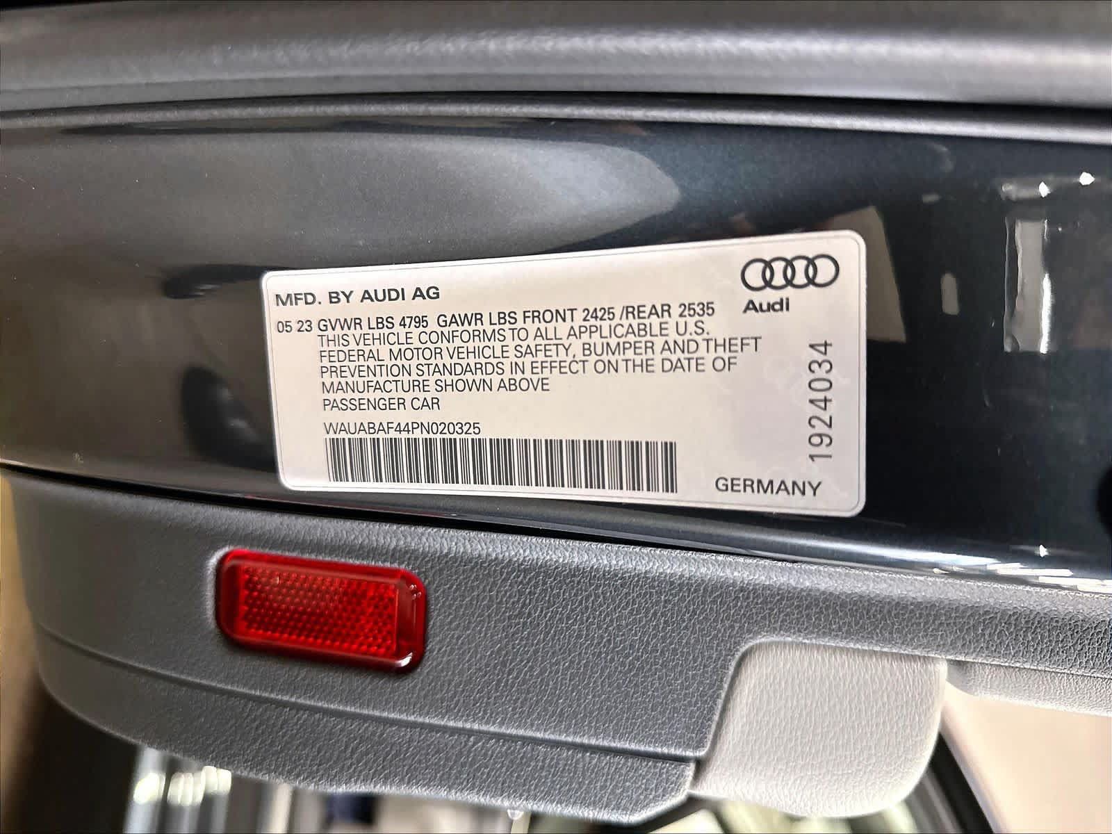 Used 2023 Audi A4 2.0T Premium w/ Convenience Package AWD/4WD image 36