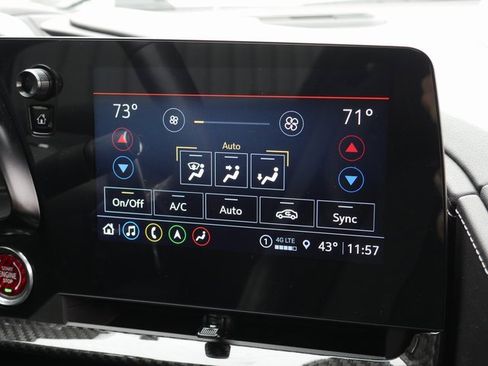 Used 2021 Chevrolet Corvette Stingray Preferred Cpe w/ Z51 Performance Package image 22