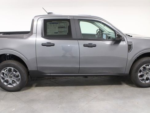 New 2026 Ford Maverick XLT AWD/4WD image 10