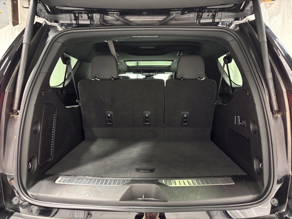 Used 2026 GMC Yukon XL AT4 AWD/4WD image 49
