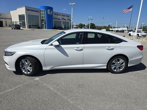 Used 2018 Honda Accord LX image 15