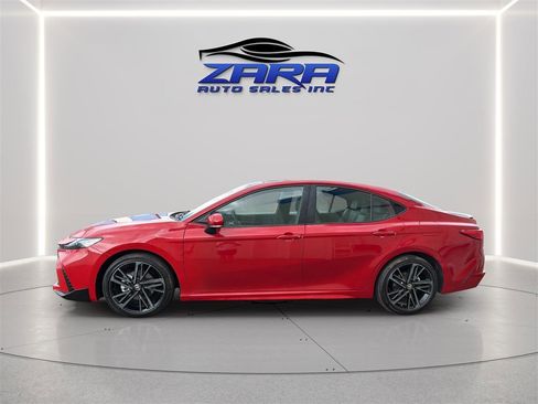 Used 2025 Toyota Camry XSE w/ Premium Package AWD/4WD image 3
