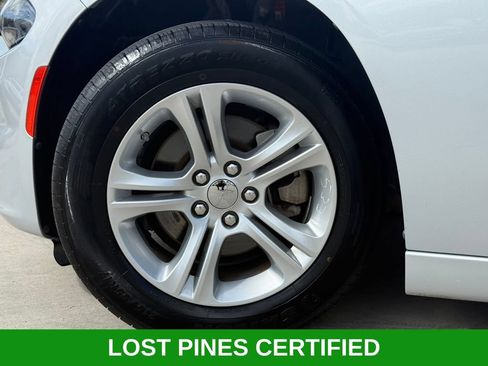 Used 2023 Dodge Charger SXT RWD image 3