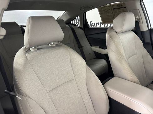 Used 2025 Honda Accord SE image 31