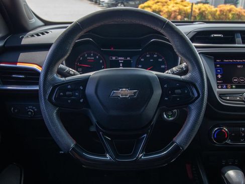 Used 2022 Chevrolet TrailBlazer RS FWD image 25