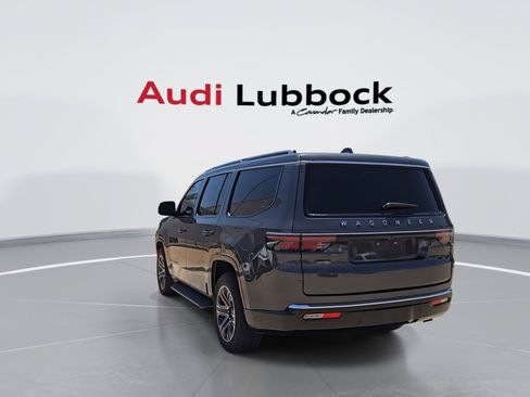 Used 2023 Jeep Wagoneer 2WD w/ Premium Group I image 7