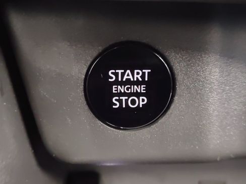 Certified 2024 Nissan Rogue SL w/ SL Premium Package FWD image 37