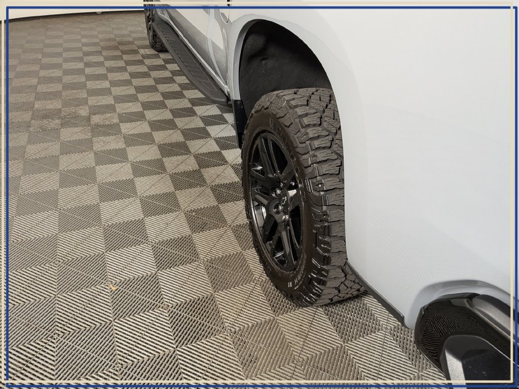 Certified 2024 Chevrolet Silverado 1500 LT Trail Boss w/ LT Trail Boss Premium Package AWD/4WD image 12