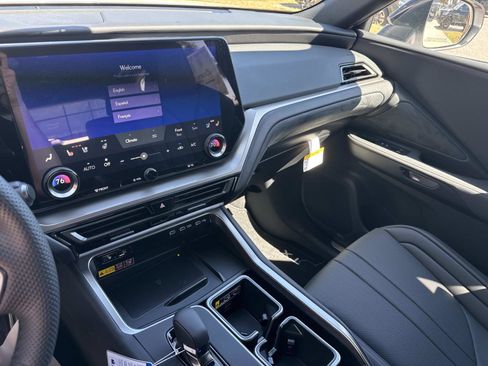 New 2026 Lexus TX 500h AWD image 23