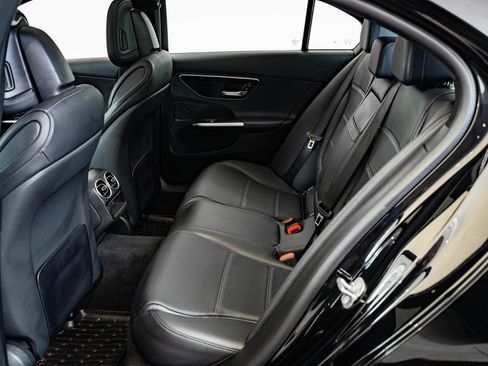 Certified 2025 Mercedes-Benz C 300 4MATIC Sedan image 33
