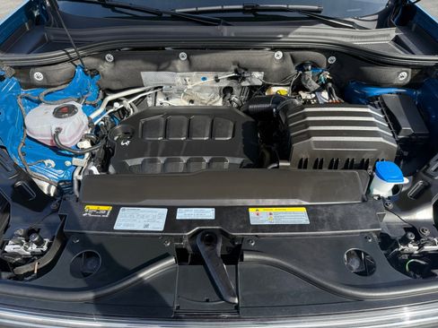 Certified 2025 Volkswagen Atlas SEL image 20