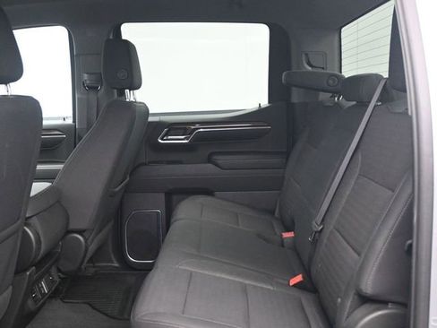 Used 2024 Chevrolet Silverado 1500 LT AWD/4WD image 5