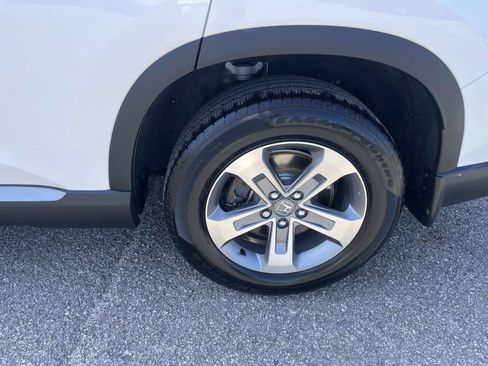 Certified 2025 Honda Pilot EX-L image 7