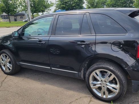 Used 2014 Ford Edge SEL w/ Equipment Group 205A AWD/4WD image 2