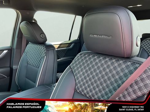 New 2026 GMC Acadia Denali w/ Super Cruise Package FWD image 25